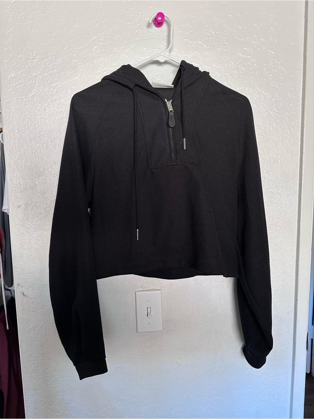 The Reracs Black Solid Hooded Half-Zip Pullover Hoodie Womens Size S